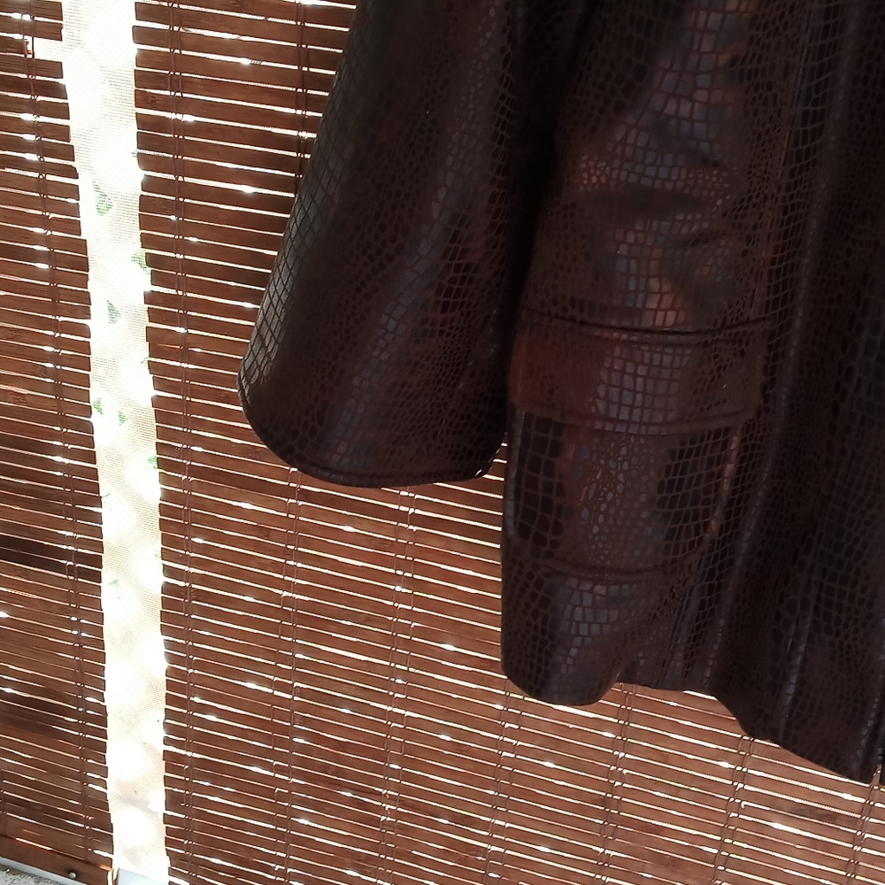 Jacket - Picture 3 of 3